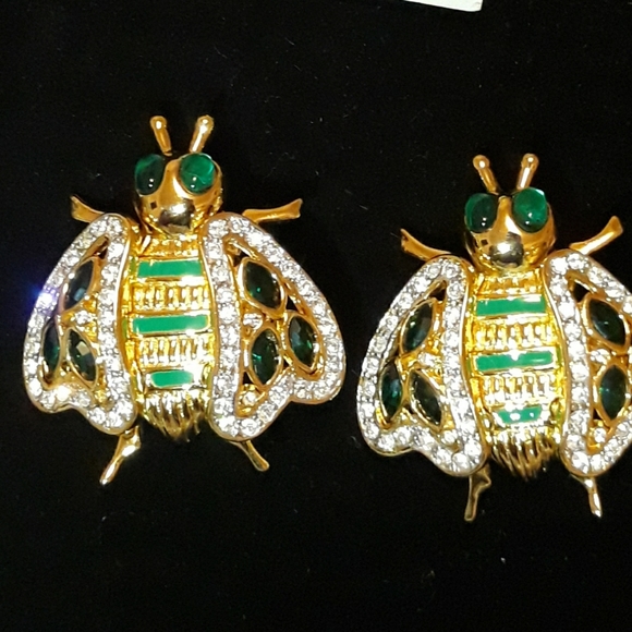 Vintage Bug Valentino Clip Earrings1.5